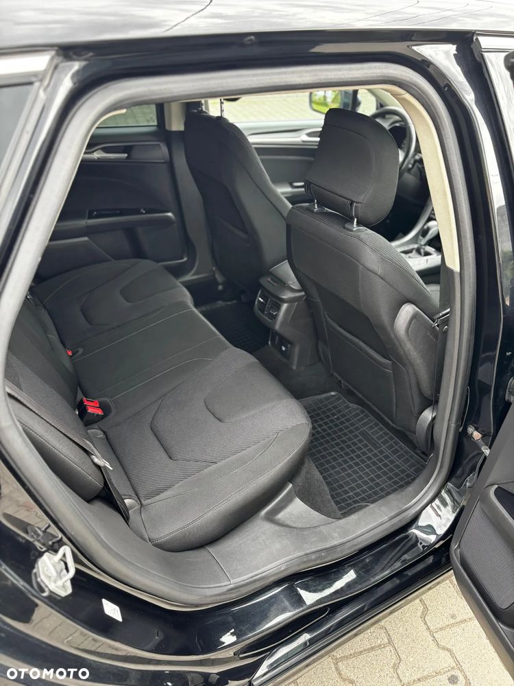 Ford Mondeo 2.0 TDCi STart-Stopp PowerShift-Aut Titanium - 17