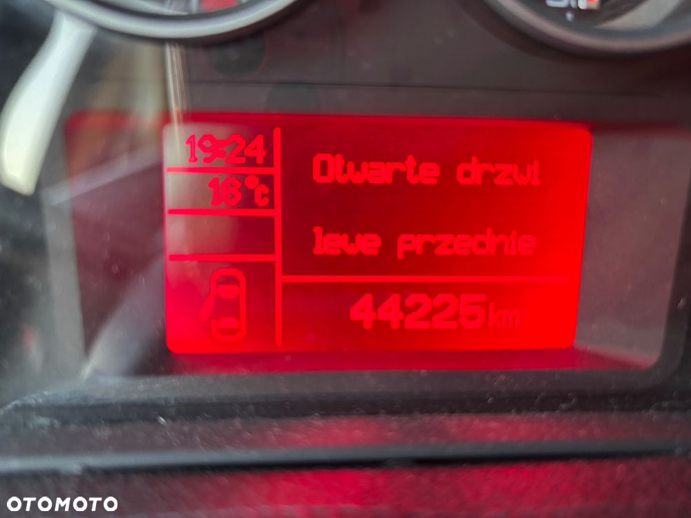 Alfa Romeo Mito 1.4 8V - 9