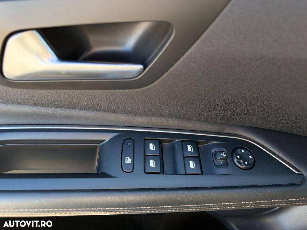 Peugeot 3008 2.0 BlueHDI S&S EAT6 GT - 13