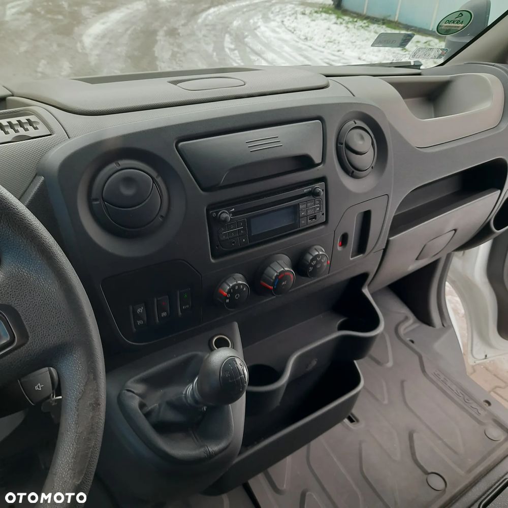 Renault Master - 15