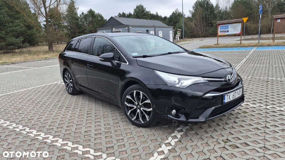 Toyota Avensis 1.8 Prestige - 6