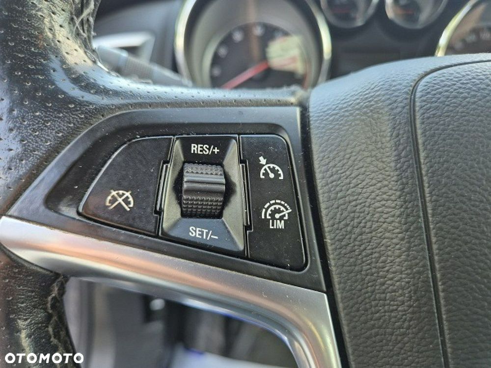 Opel Astra - 19
