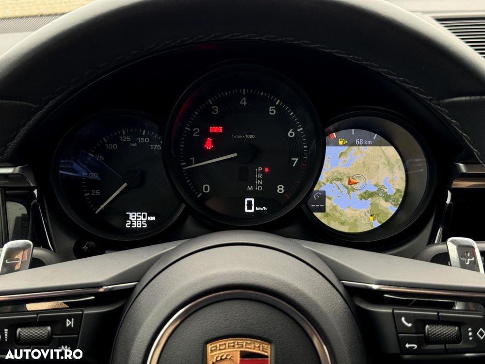Porsche Macan - 15