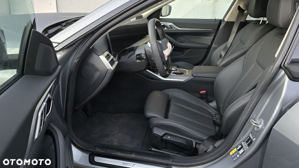 BMW i4 70.3kWh eDrive 35 - 12