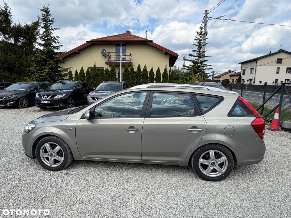 Kia Ceed 1.4 CVVT Attract - 7