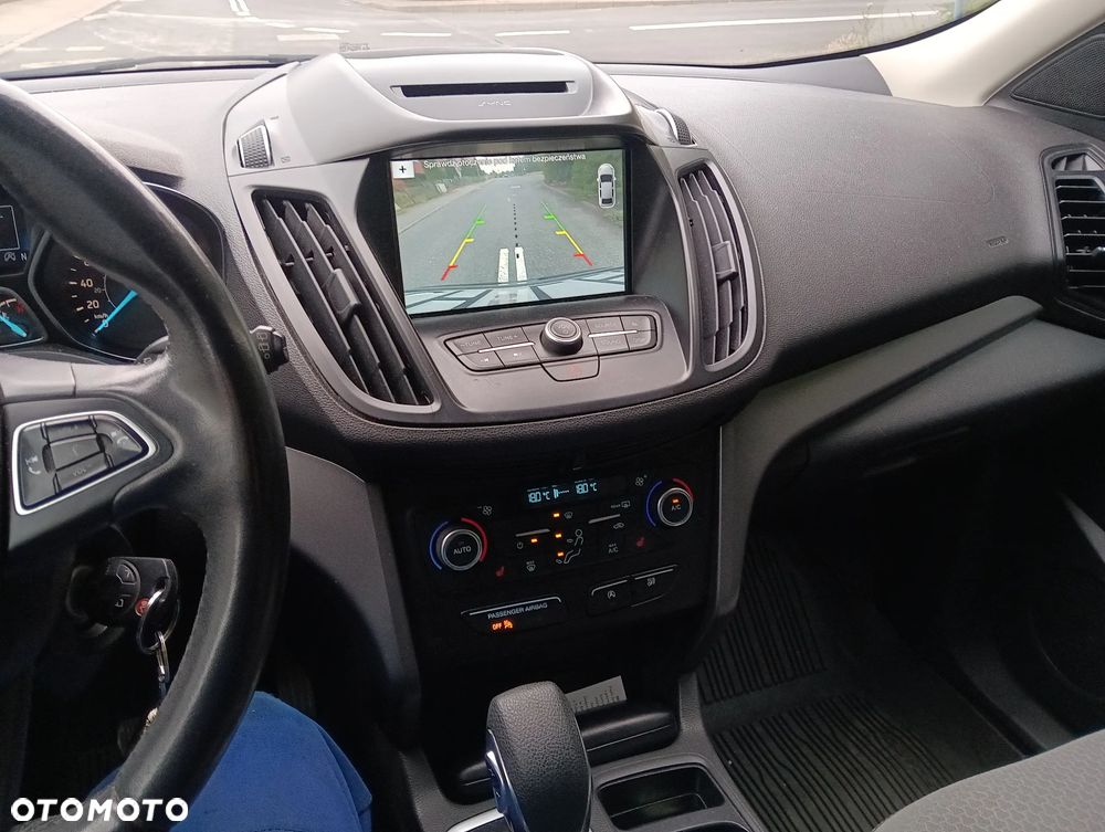 Ford Kuga 1.5 EcoBoost 4WD Titanium - 13