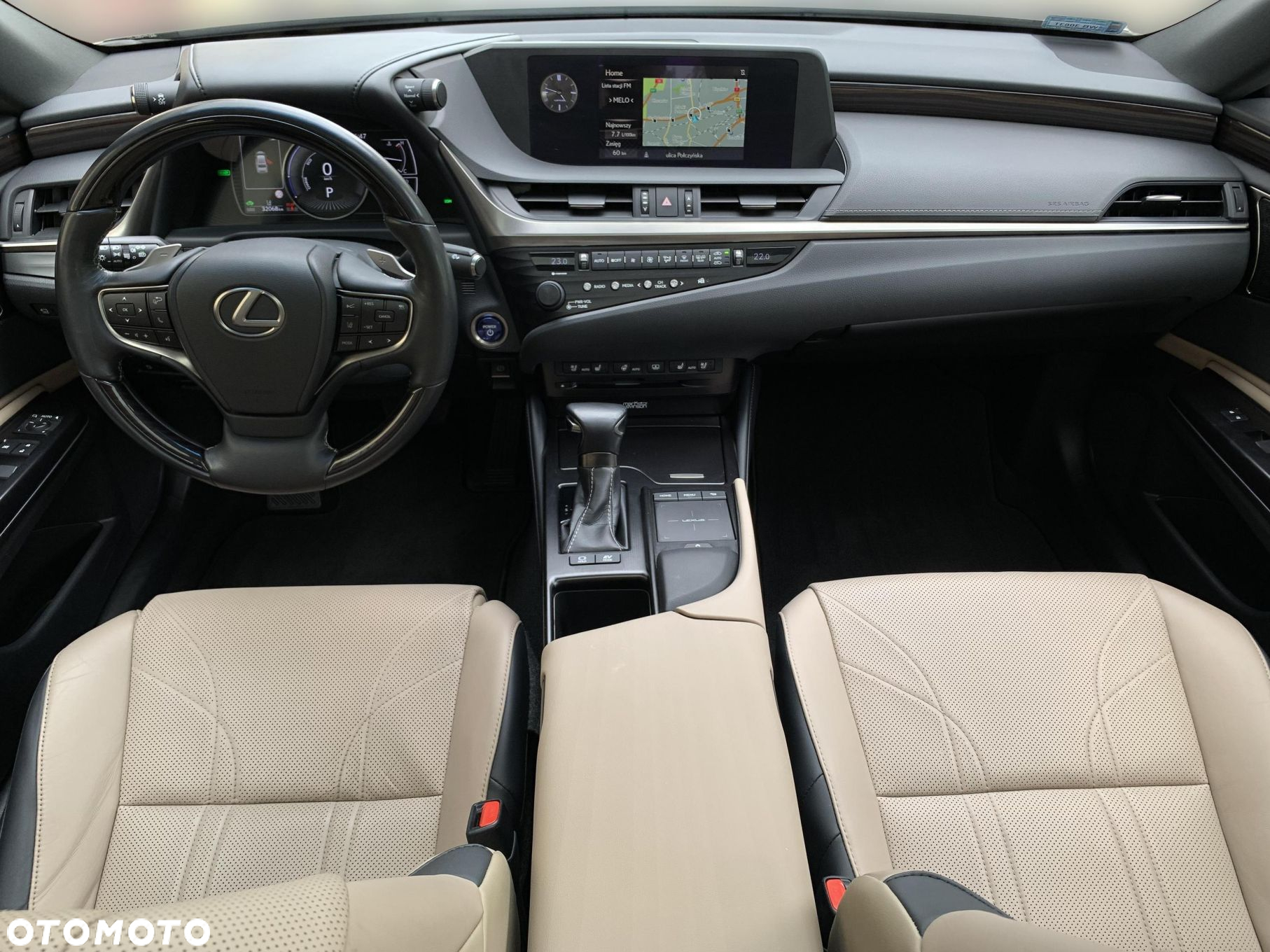 Lexus ES - 3