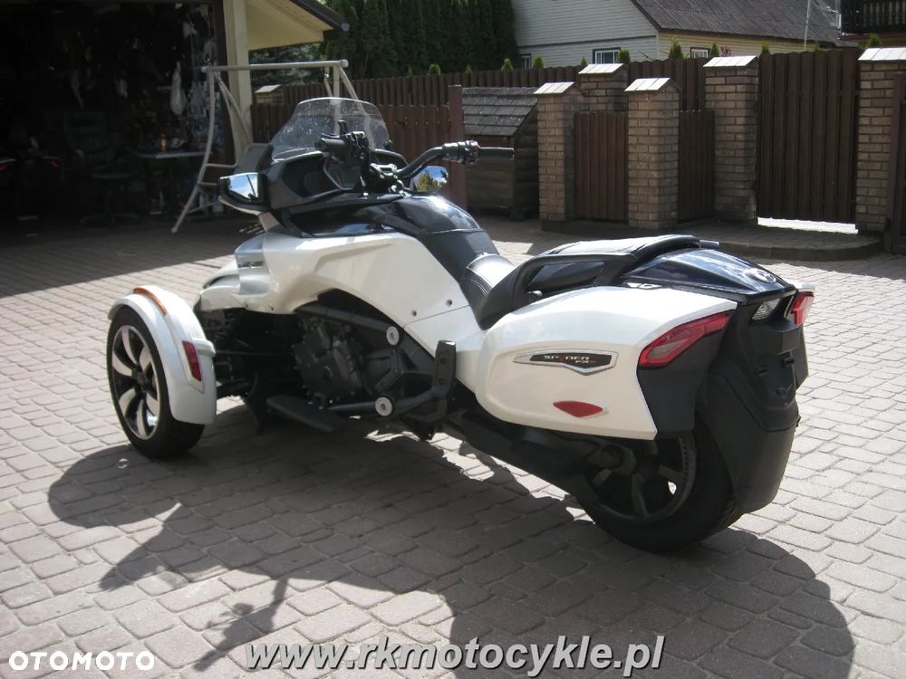 Can-Am Spyder - 5