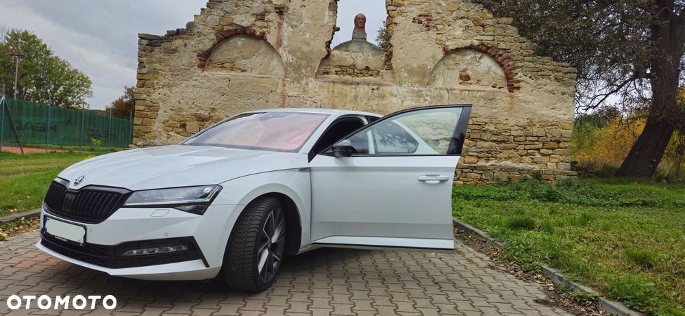 Skoda Superb 2.0 TDI SCR Sportline DSG - 11