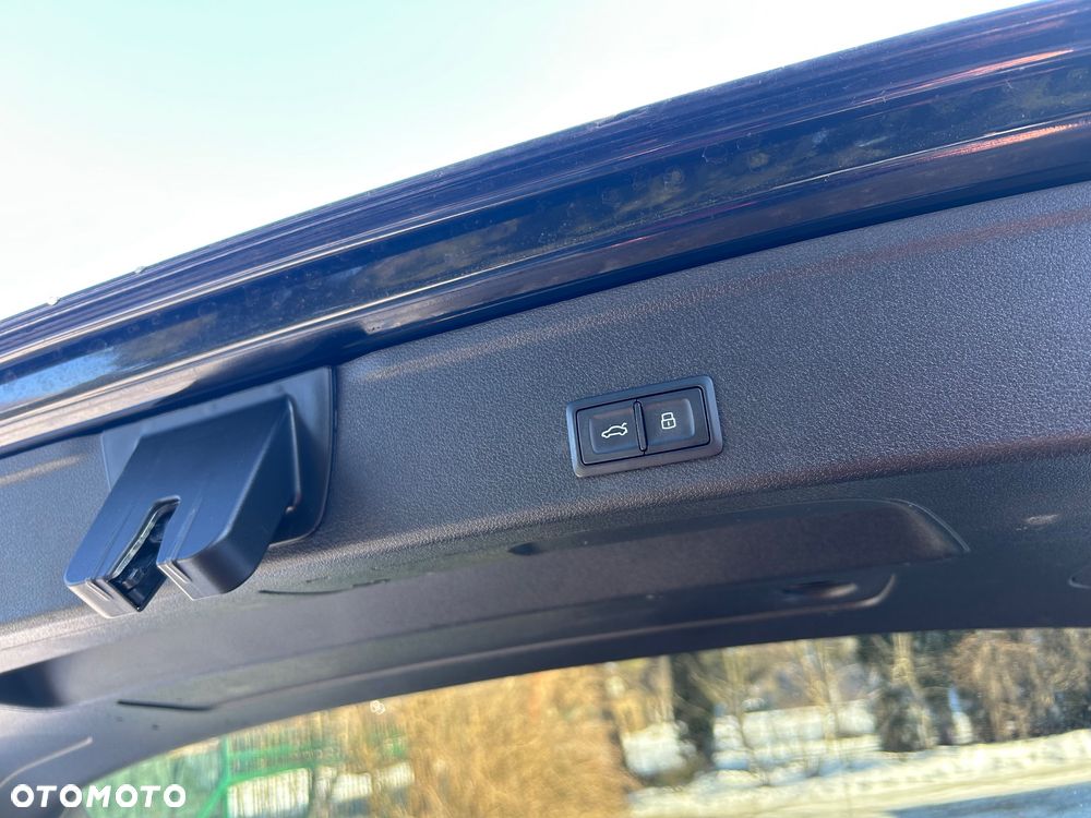 Audi A4 Avant 2.0 TDI DPF clean diesel Ambiente - 8