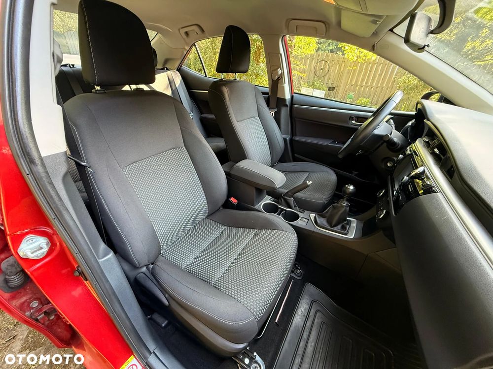 Toyota Corolla 1.6 Premium - 20