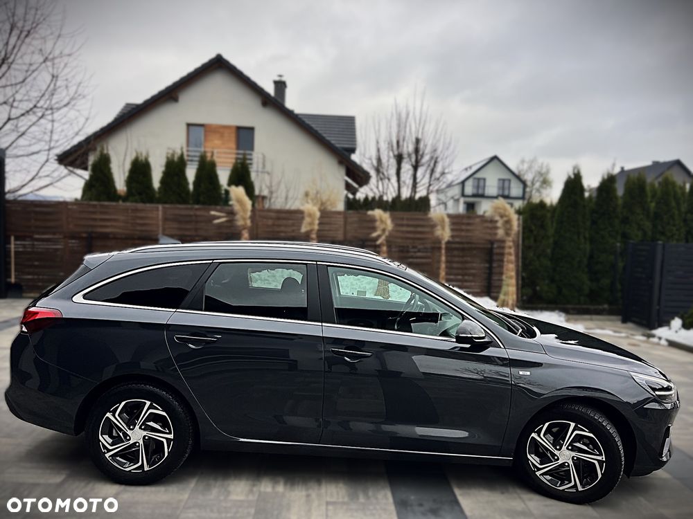 Hyundai i30 1.5 T-GDI 48V-Hybrid DCT Prime - 8