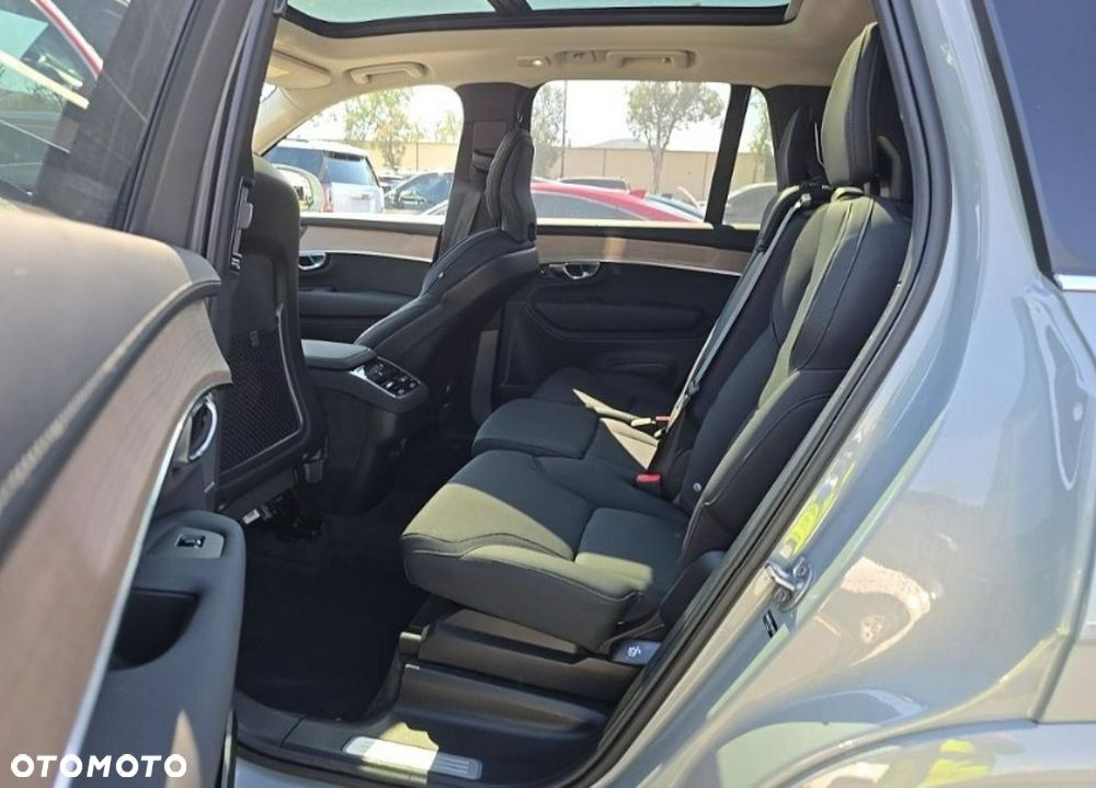 Volvo XC 90 - 11