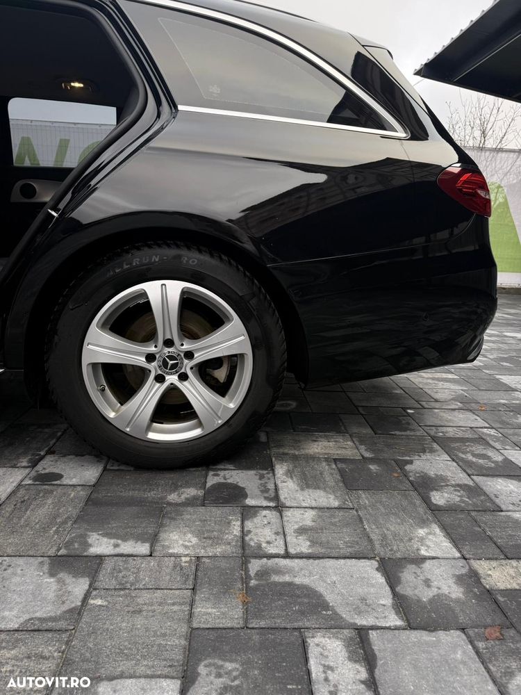 Mercedes-Benz E 220 d T-Modell Aut - 6