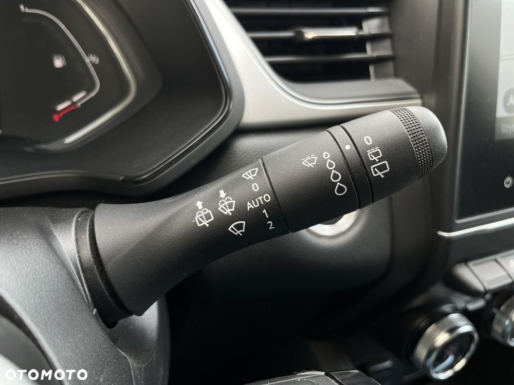 Renault Captur - 22