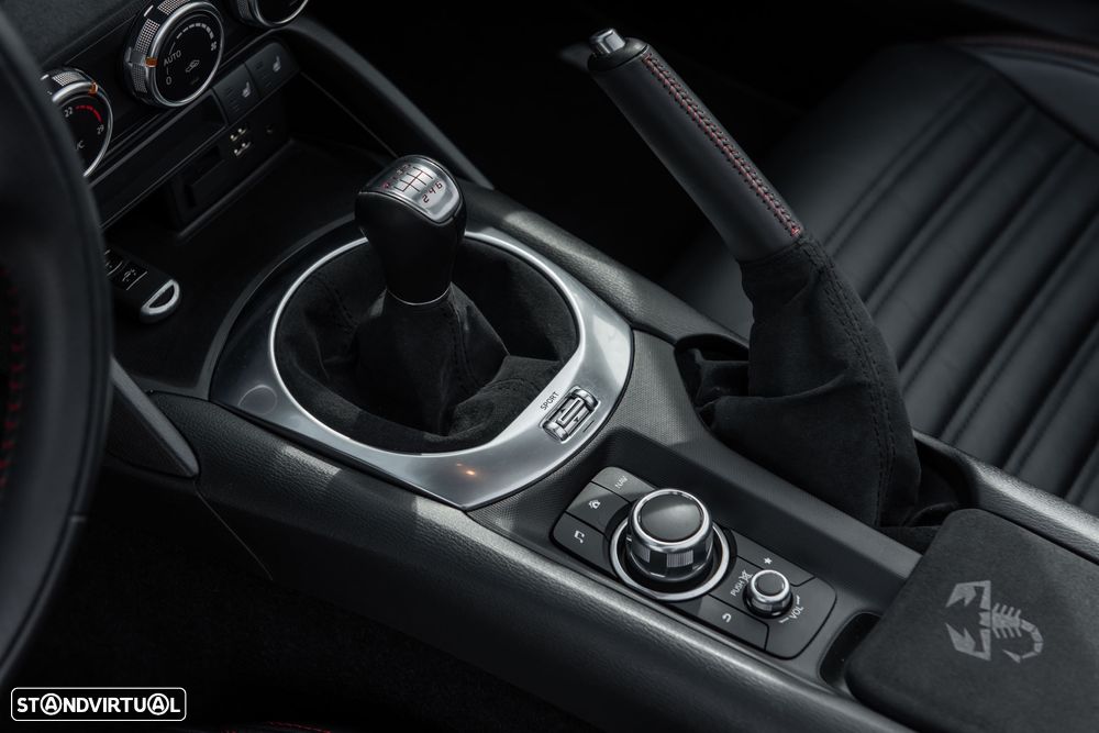 Abarth 124 Spider - 21