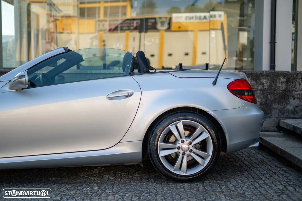 Mercedes-Benz SLK 200 - 55