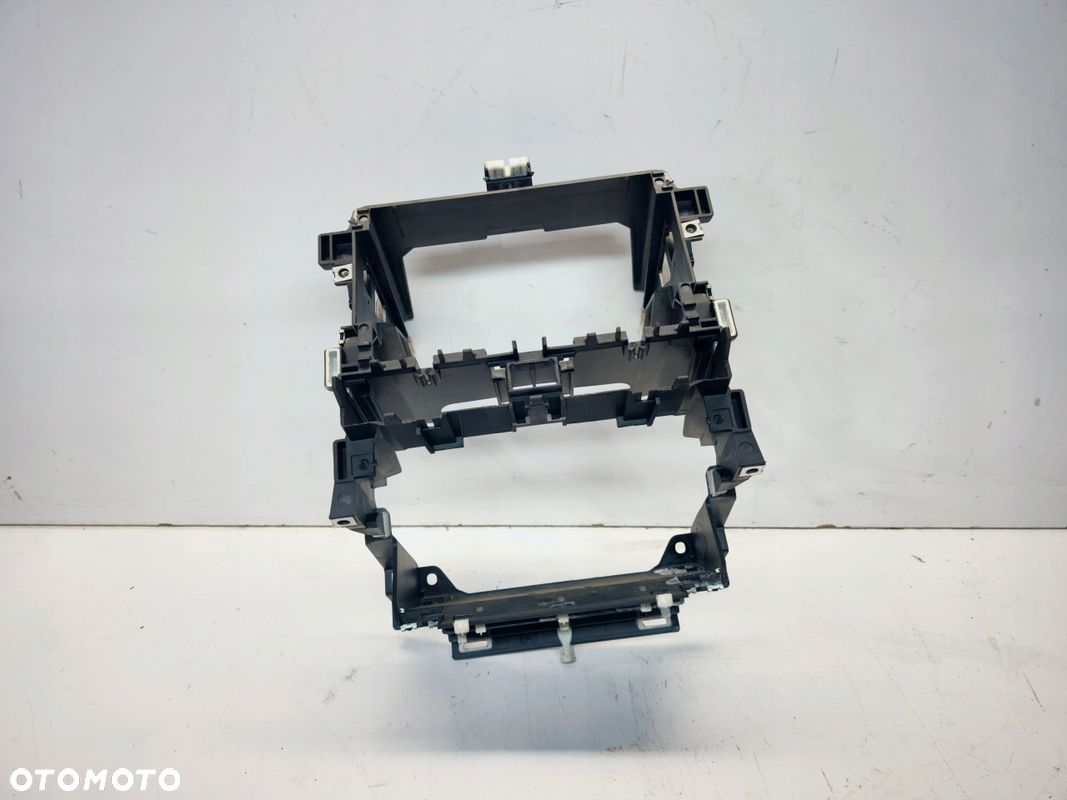 KOSZ 2 DIN AUDI A3 8P LIFT ORYGINAŁ 8P0858005D - 1