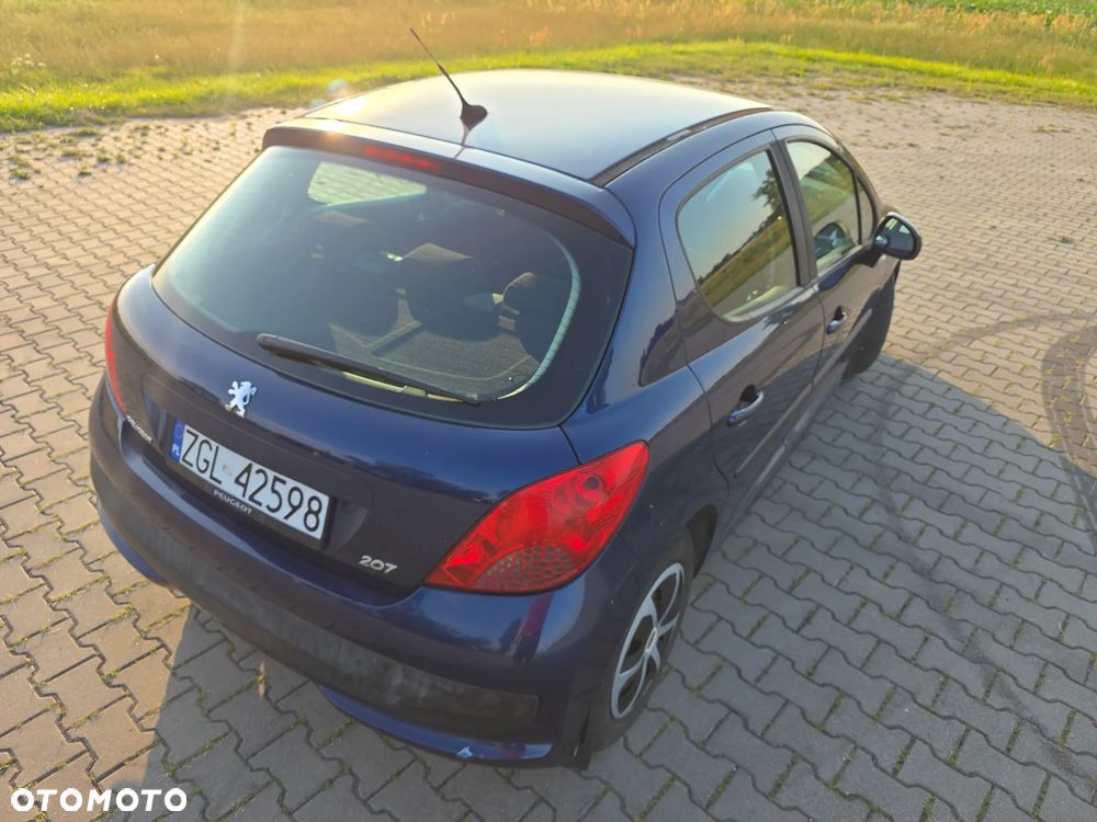 Peugeot 207 1.4 16V Presence - 8