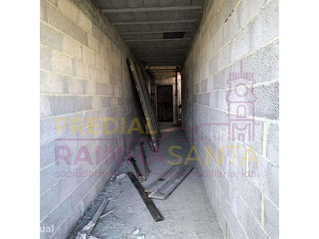 Prédio no centro Mira - Em construção - Grande imagem: 4/22