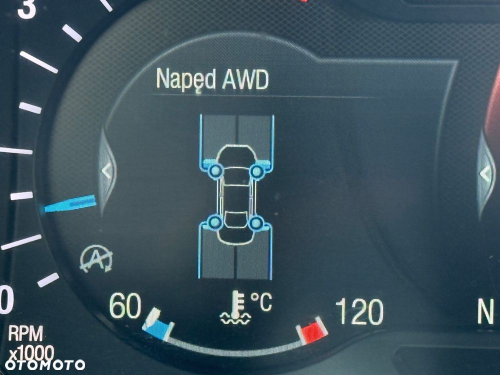 Ford Mondeo 2.0 EcoBlue Titanium - 27