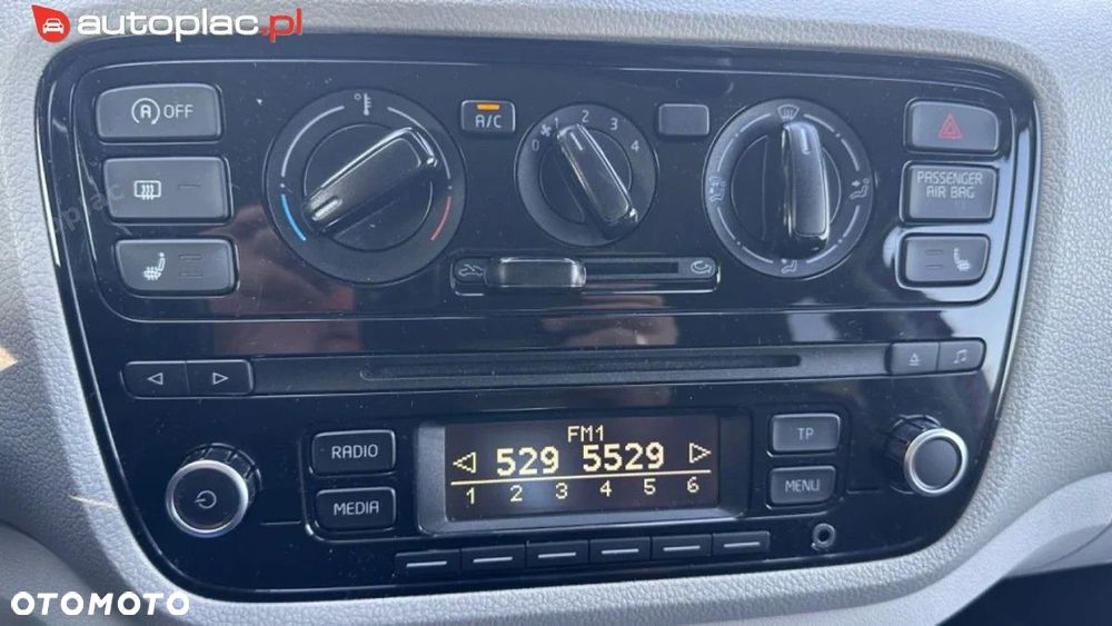 Volkswagen up! - 37