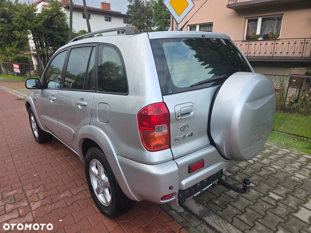 Toyota RAV4 2.0 VVT-i Prestige - 2