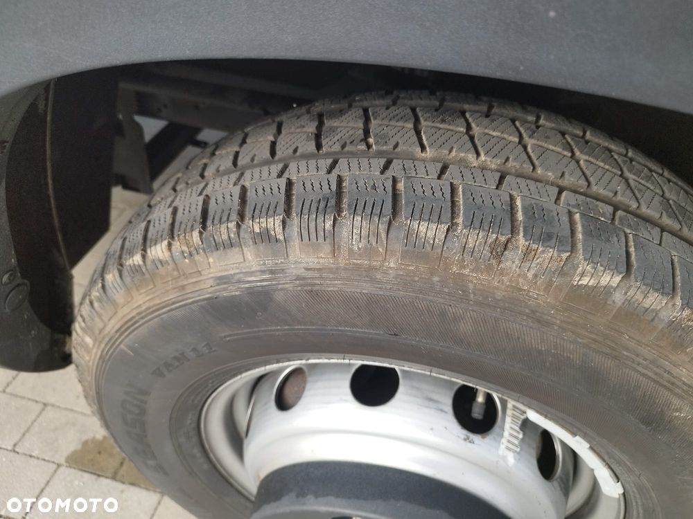 Iveco DAILY - 21