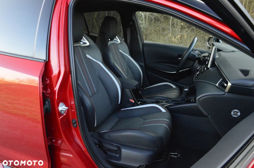 Toyota Corolla 1.8 Hybrid GPF GR Sport - 23