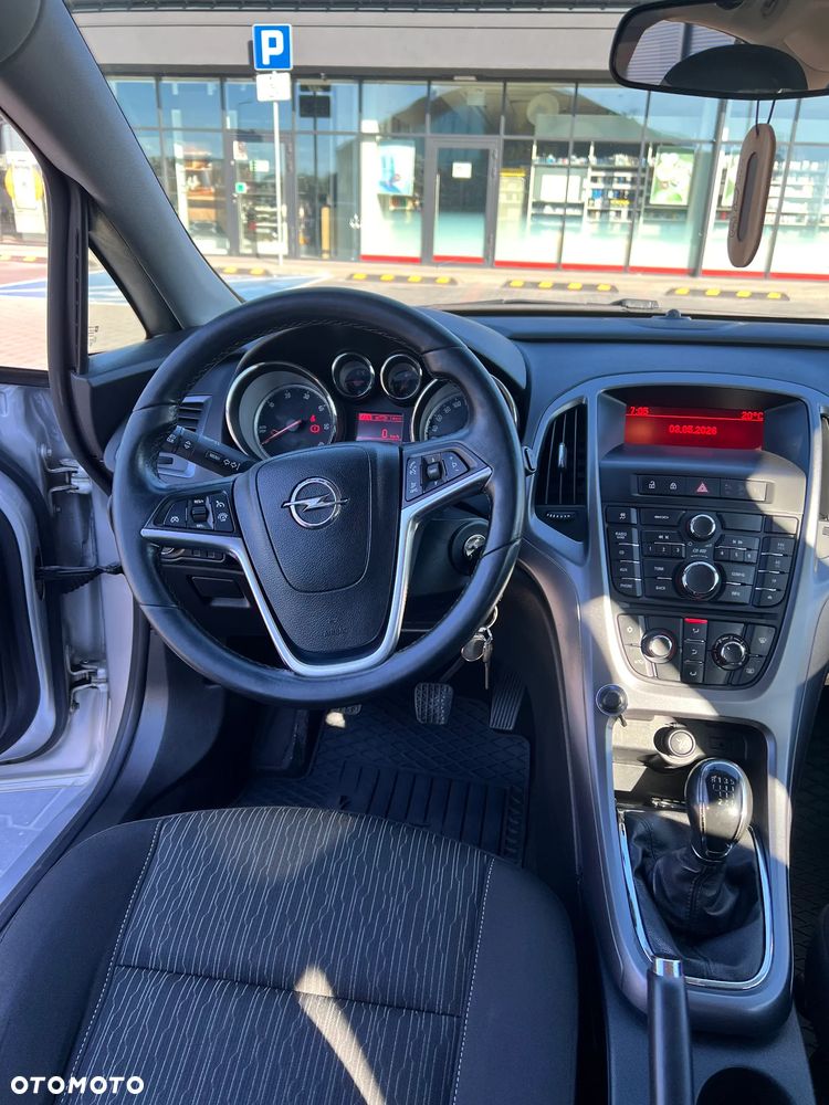Opel Astra 1.6 CDTI Enjoy - 19