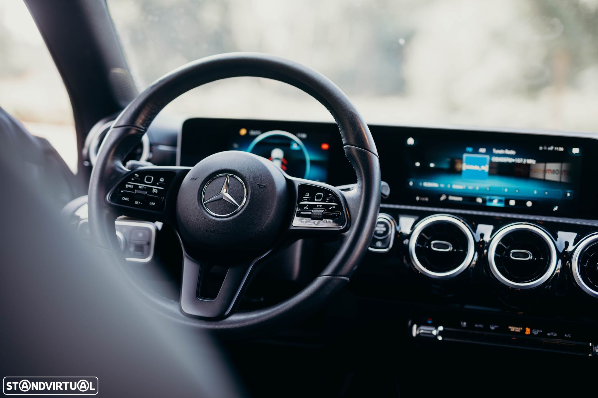 Mercedes-Benz CLA 180 d Shooting Brake Business Solutions Aut. - 34