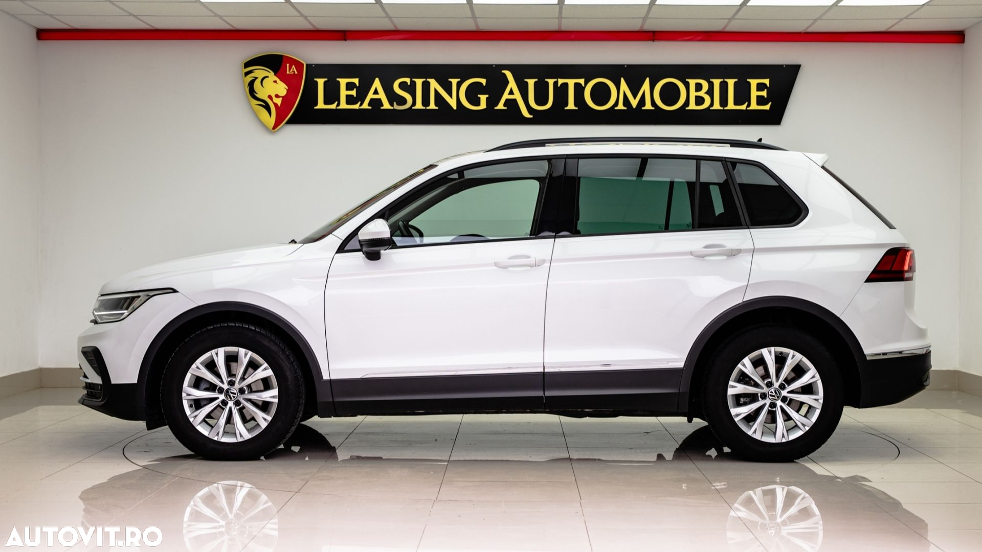 Volkswagen Tiguan 2.0 TDI DSG Life - 8