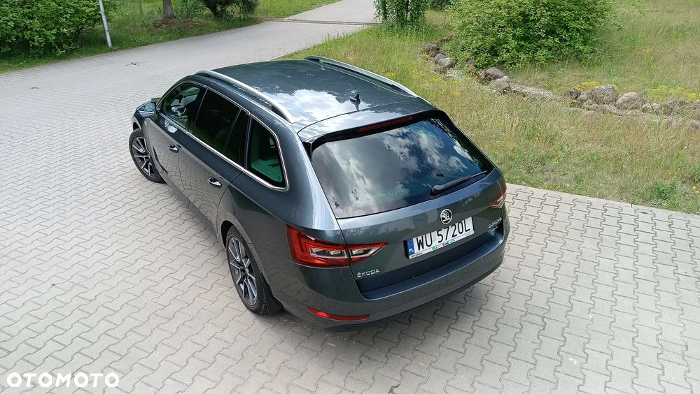 Skoda Superb 2.0 TDI 4x4 Style - 8
