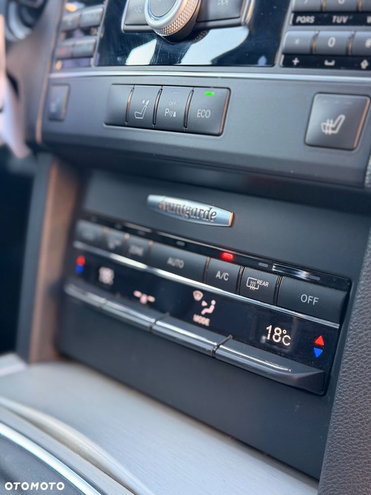 Mercedes-Benz Klasa E 200 CGI BlueEffICIENCY Avantgarde - 6