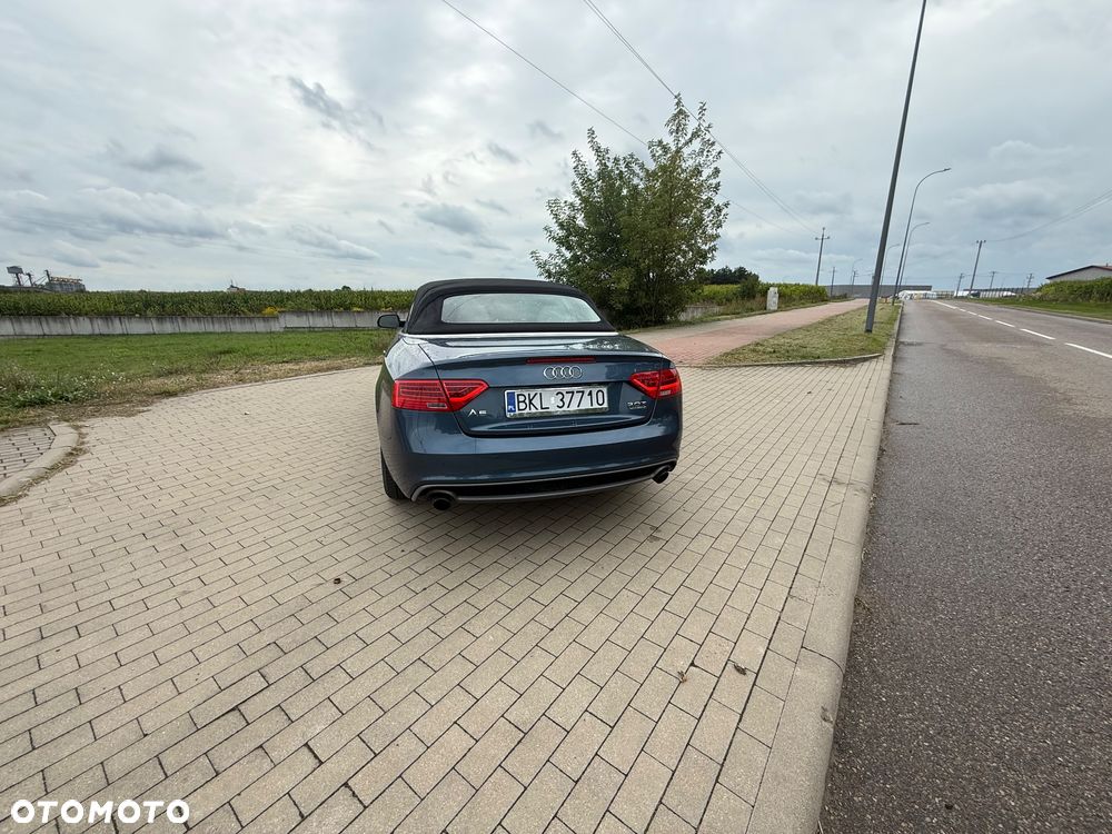 Audi A5 Cabrio - 8