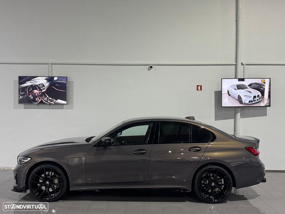 BMW 330 e Pack M Auto - 8