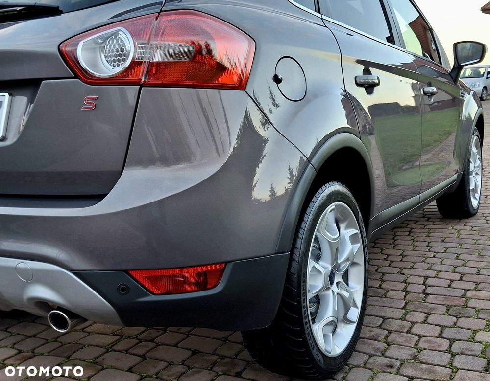 Ford Kuga 2.0 TDCi 4WD Titanium Plus - 17