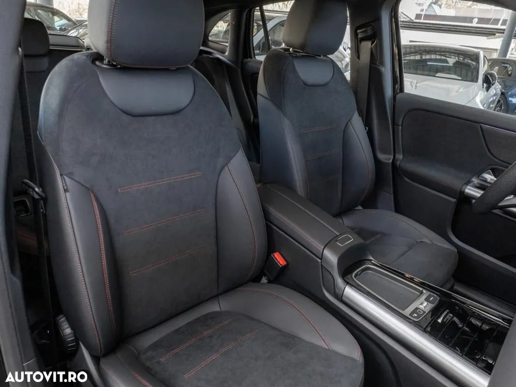 Mercedes-Benz GLA 180 7G-DCT AMG Line Advanced Plus - 20