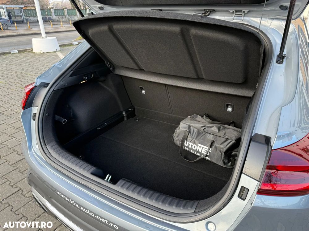 Kia XCeed 1.0 T-GDI 6MT City - 7