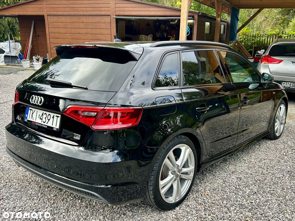 Audi A3 2.0 TDI quattro S line Sportpaket - 4