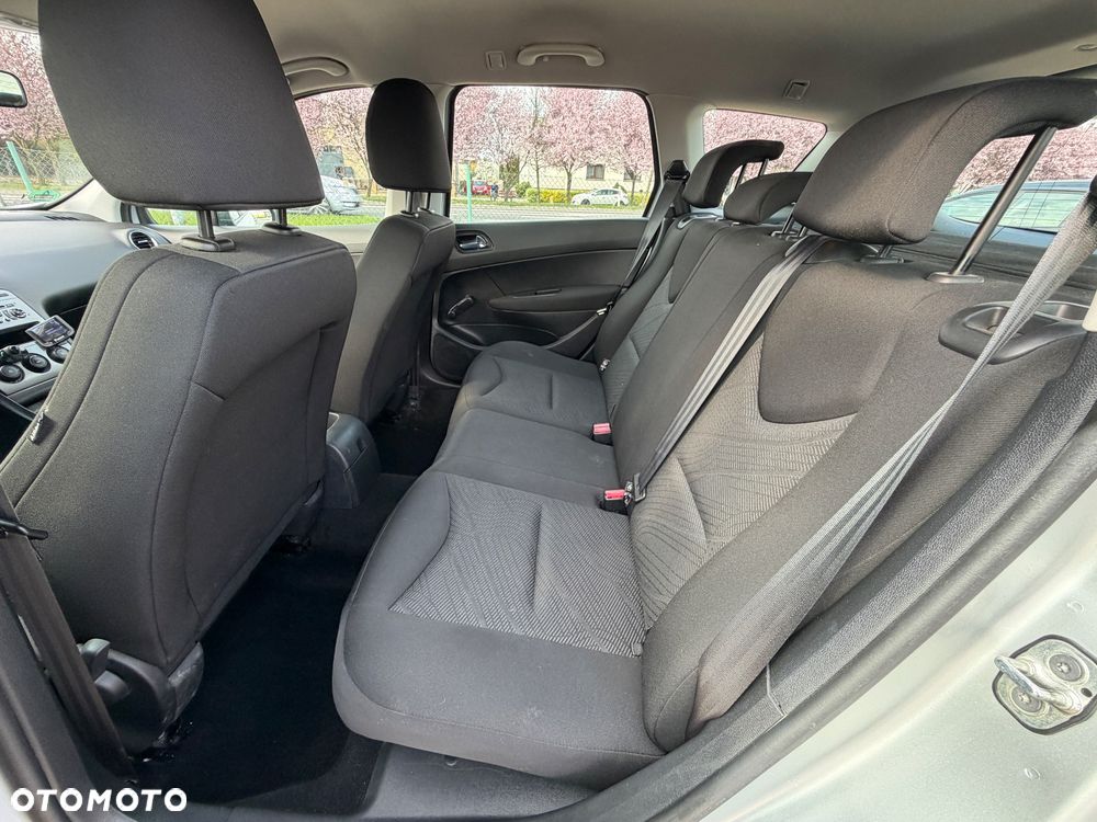 Peugeot 308 1.6 Premium - 16