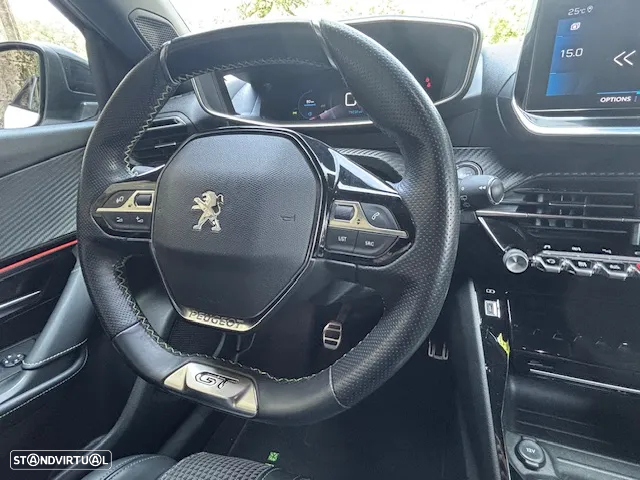Peugeot 2008 PureTech 130 Stop&Start GT-Line Edition - 38