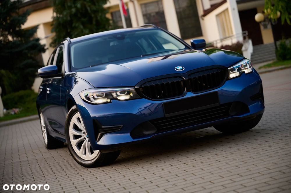 BMW Seria 3 - 22
