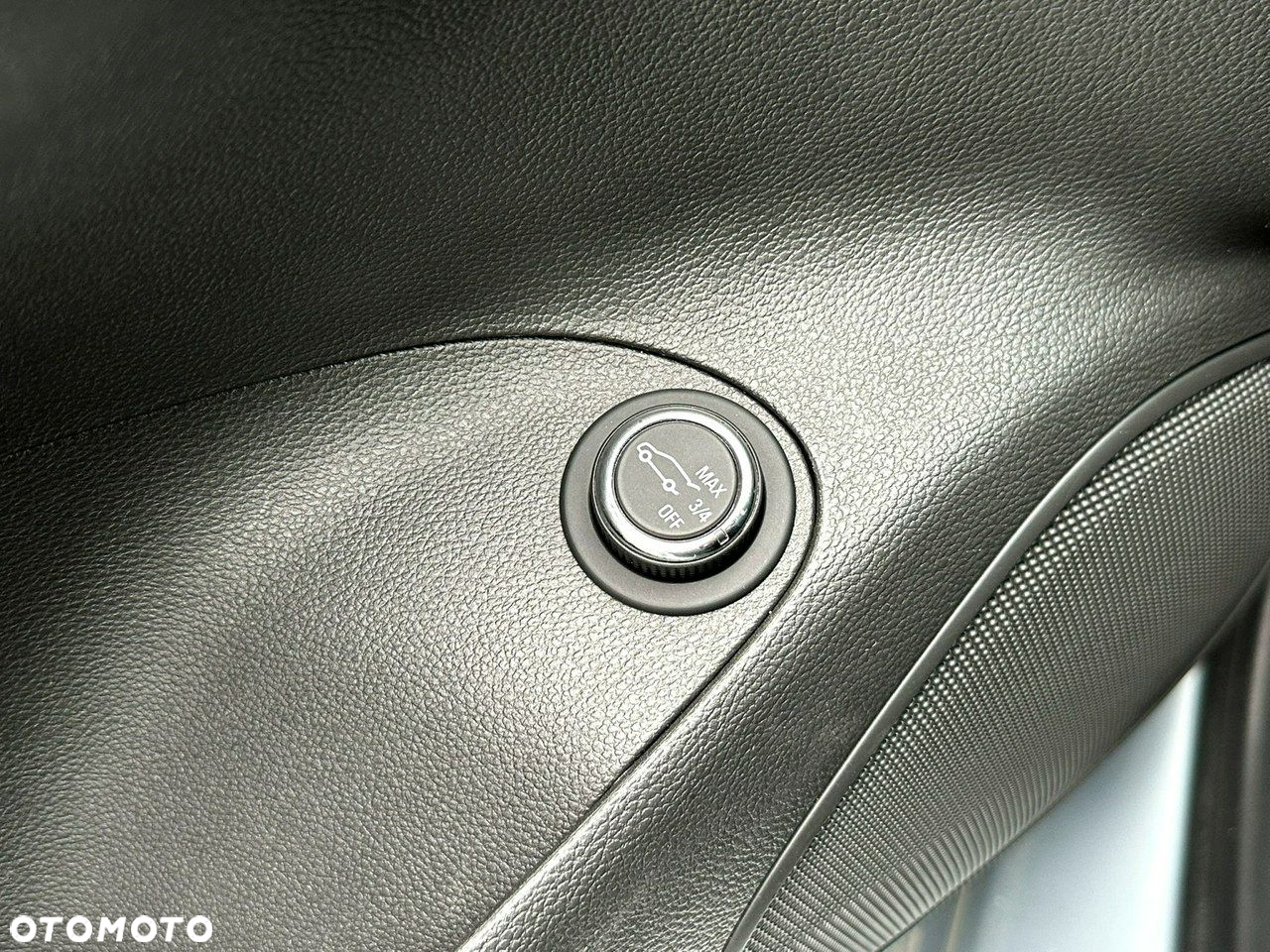 Opel Astra V 1.6 CDTI Elite S&S - 34