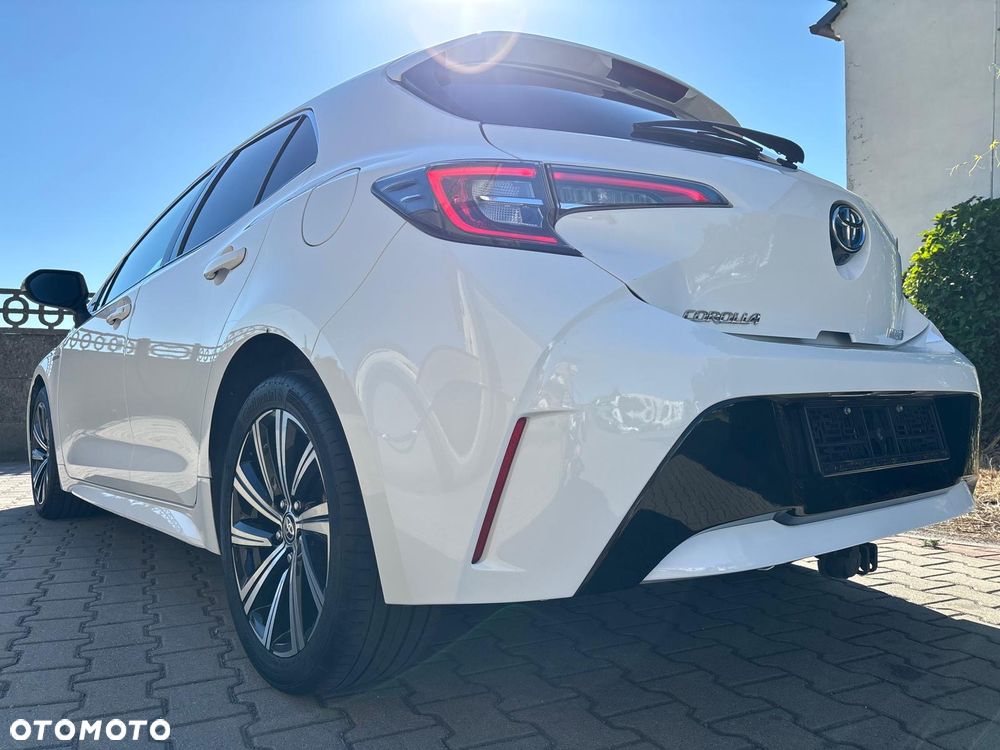Toyota Corolla - 10