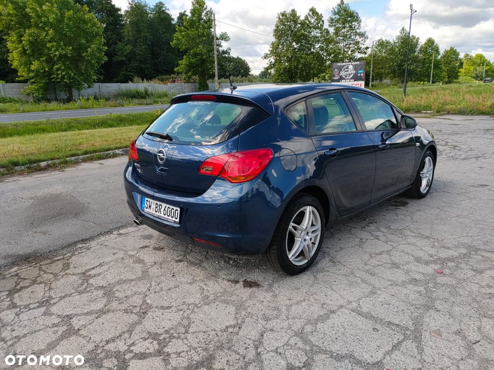 Opel Astra - 7