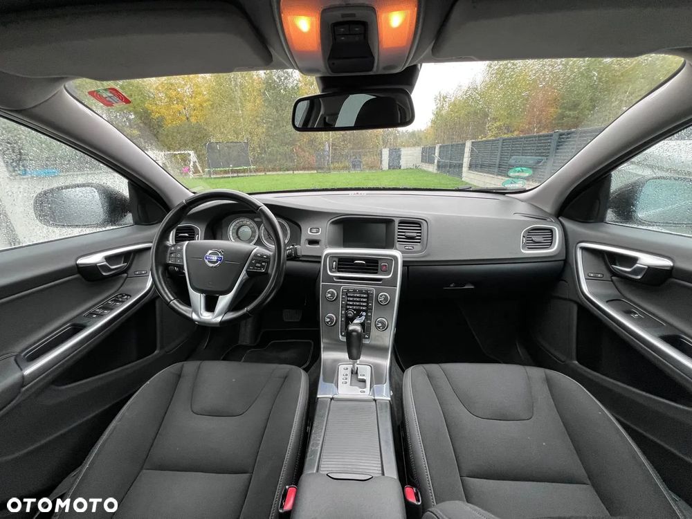 Volvo S60 T4 Base - 15
