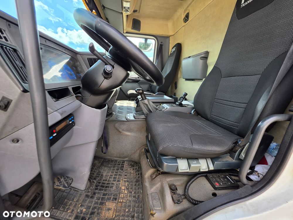 Renault Premium - 5
