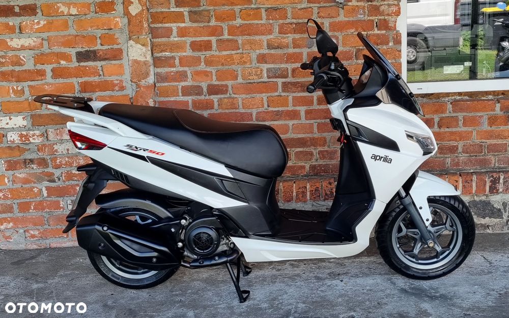 Aprilia SX - 5