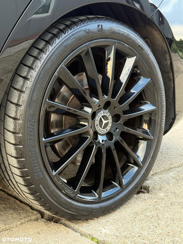 Mercedes-Benz CLA 250 AMG Line 7G-DCT - 14